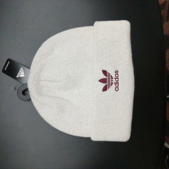Adidas Knit Beanie - Picture 2 of 4